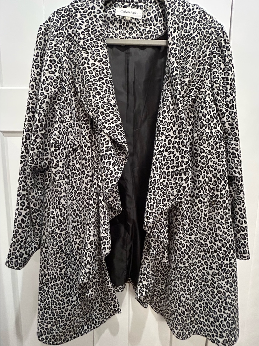 Calvin Klein Black & White Leopard-Print Draped Coat Jacket - Picture 3 of 5
